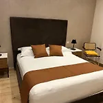 Amon Luxury On Etna